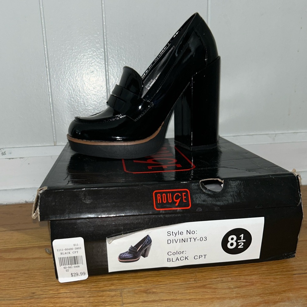 Women’s chunky Heel. Heels From Rainbow Brand: Rouge